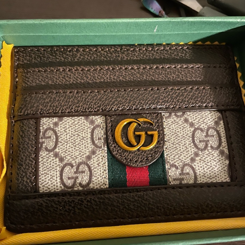 Gucci cardholder